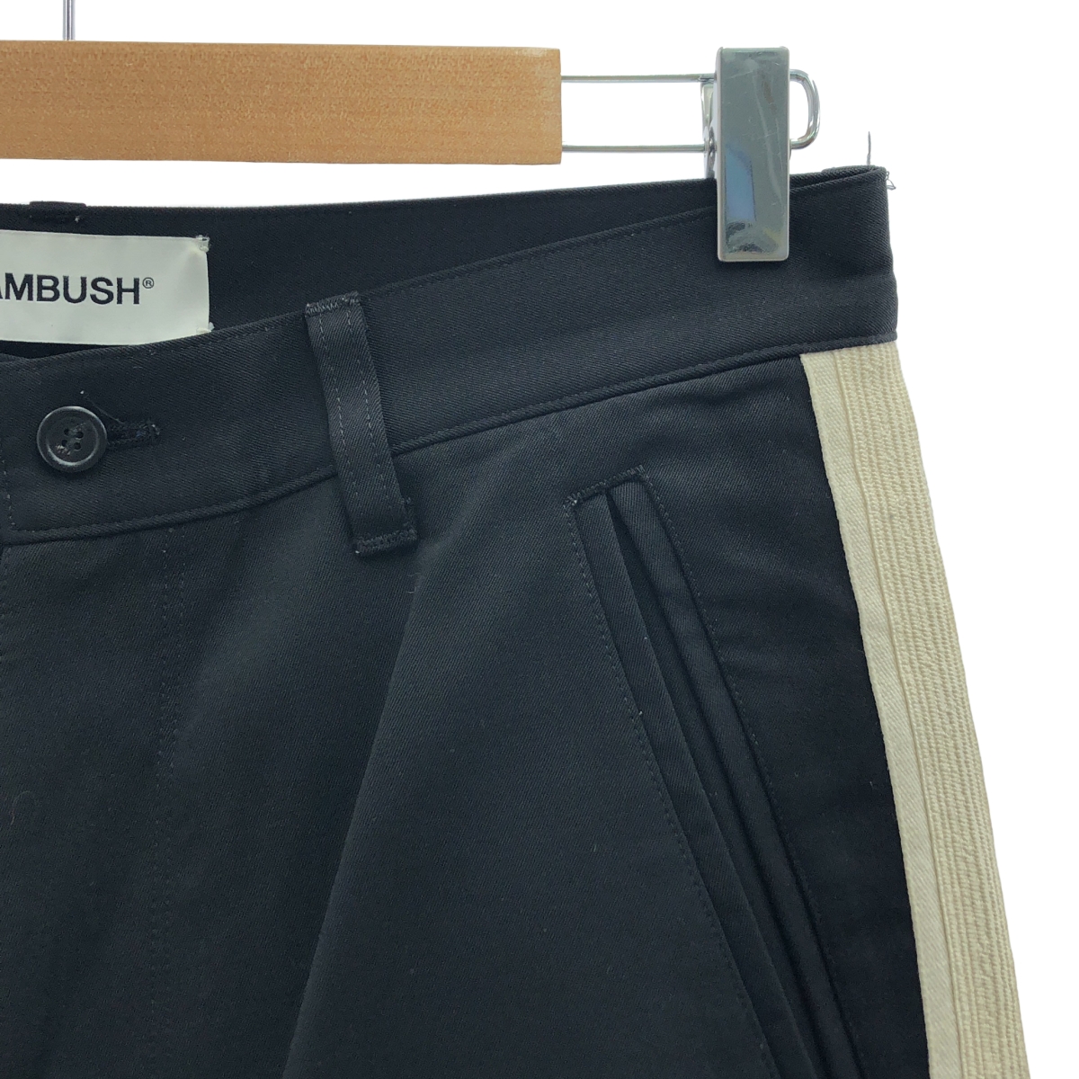 その他 ウール サイドライン テーパードパンツ