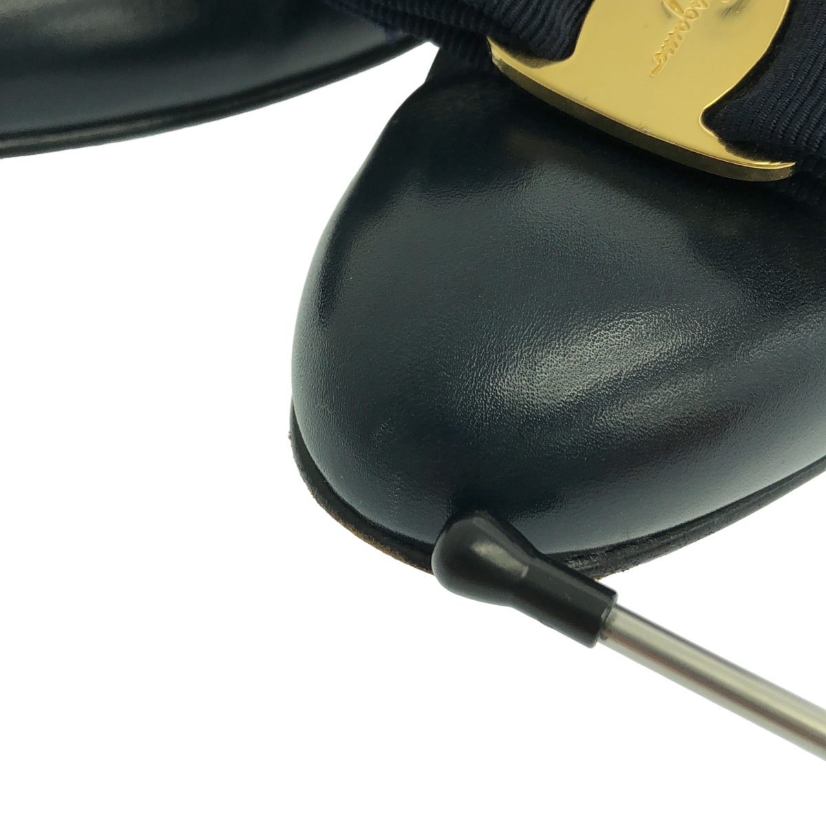 Salvatore Ferragamo / サルヴァトーレフェラガモ ヴァラ リボン バックル レザーパンプス