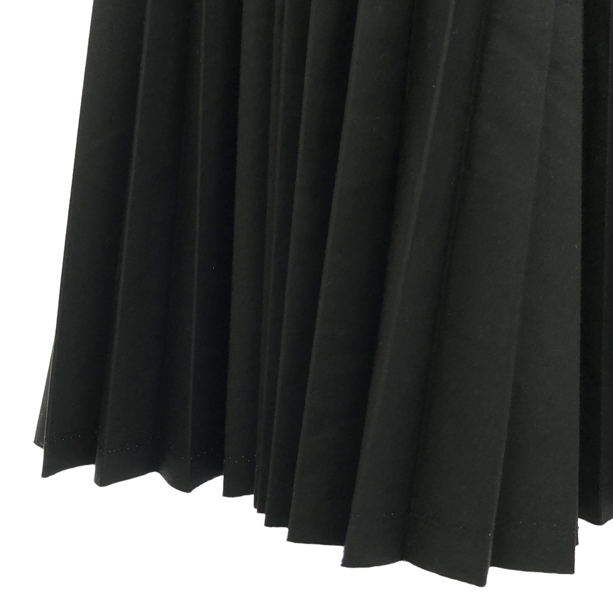 TOGA / トーガ Bonding Pleats Skirt 穴開きデザイン ボンディング プリーツスカート