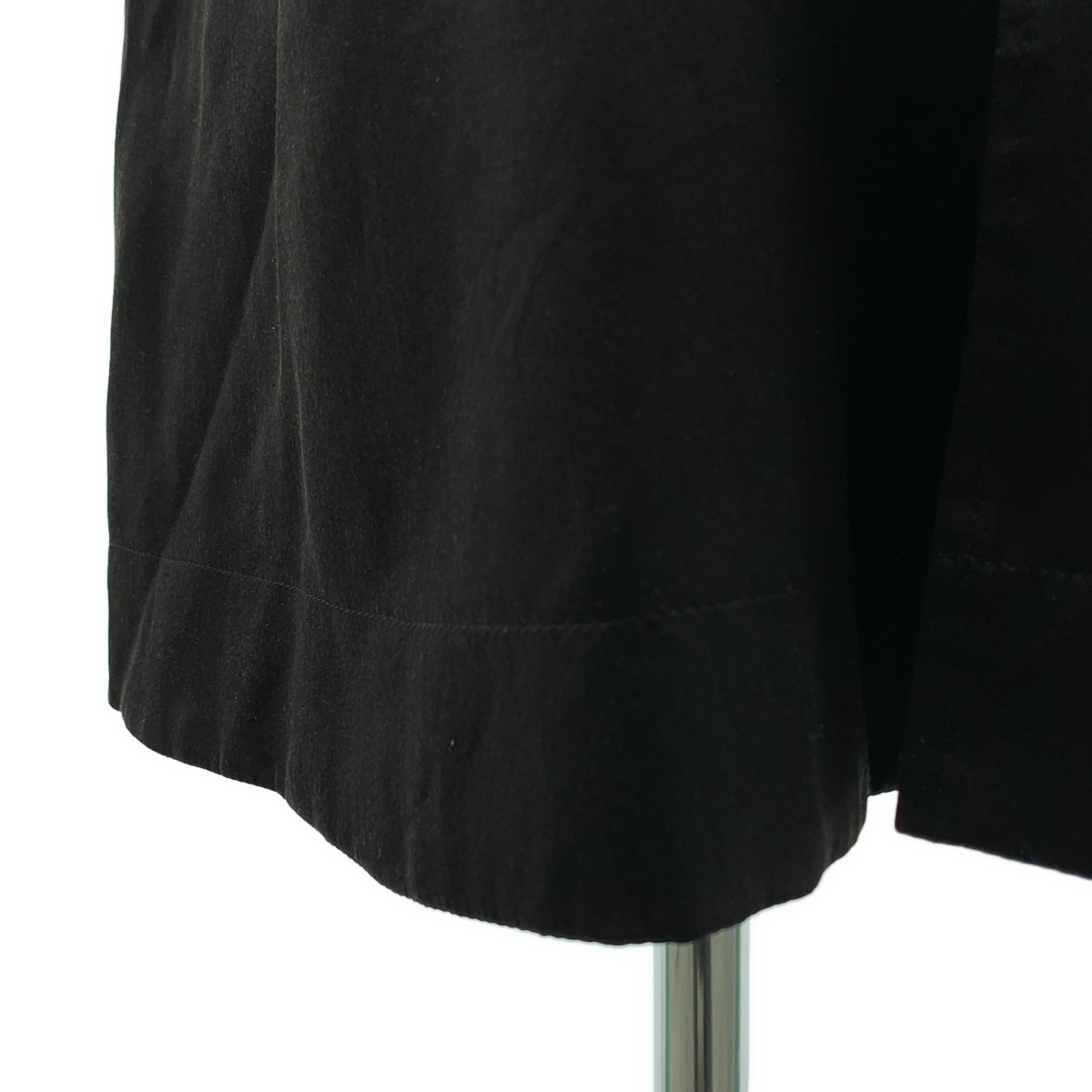 noir kei ninomiya / ノワールケイニノミヤ シルク エンブロイダリー レースアップ ロングジャケット / 総裏地