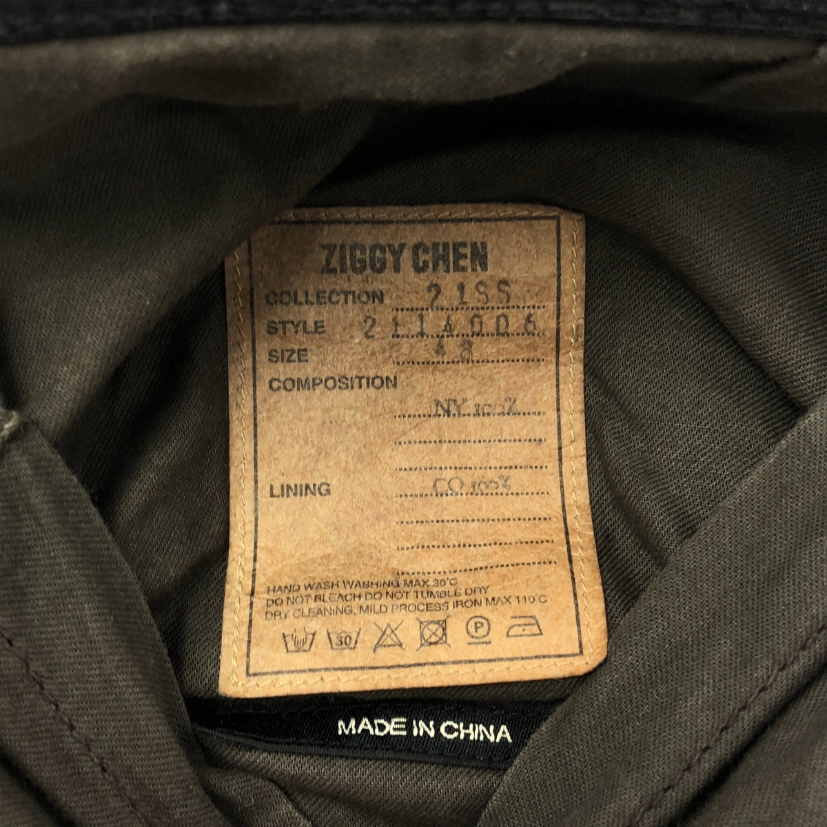 ziggy chen / ジギーチェン ナイロン メディック フラップ ショルダーバッグ