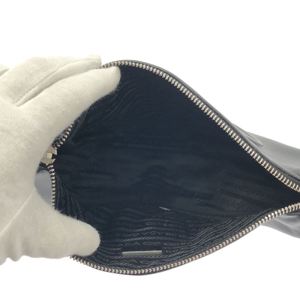 PRADA / プラダ GRACE LUX トライアングル レザー エンボスロゴ ショルダーバッグ / 1BH190