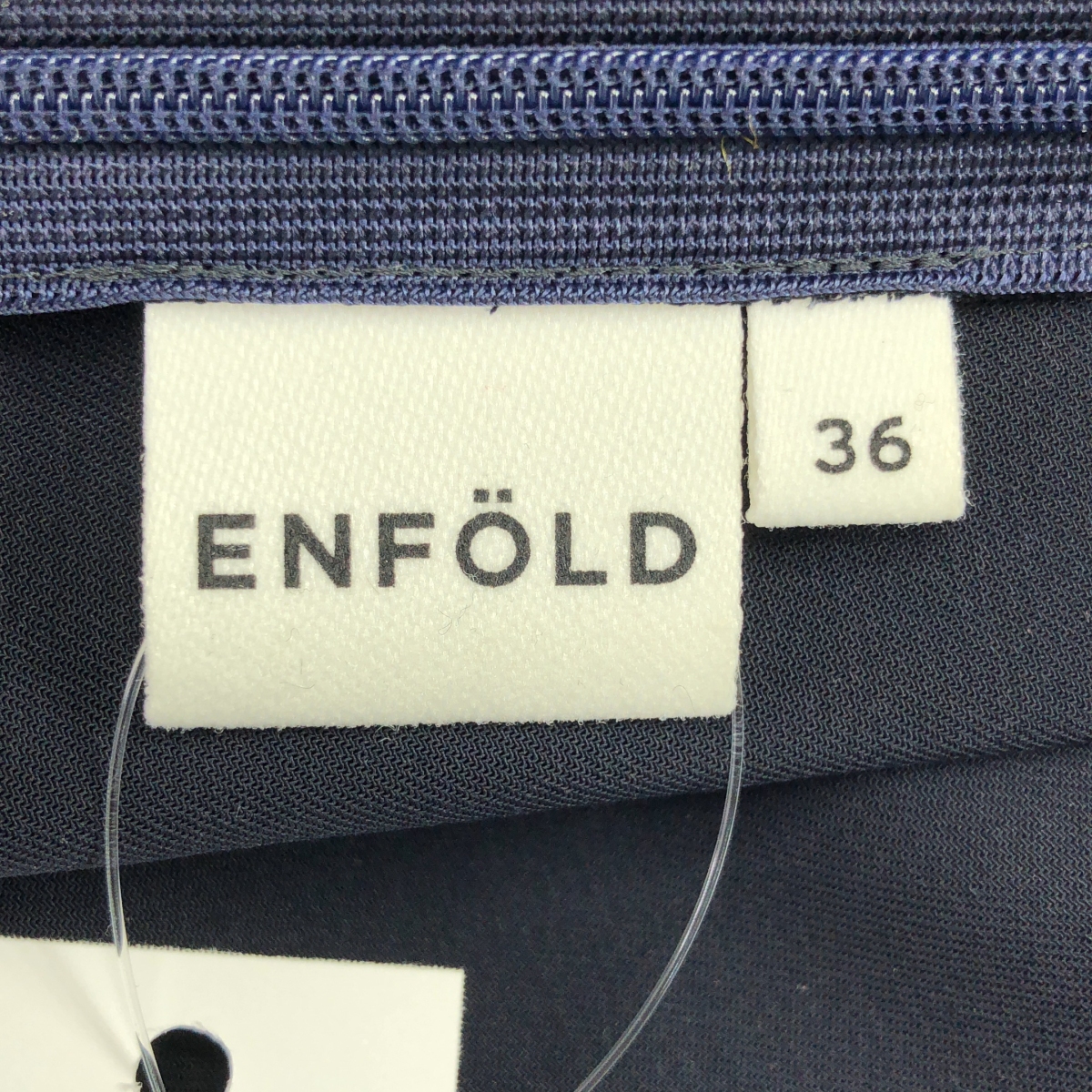 ENFOLD / エンフォルド スタンドカラー バックジップ ブラウス