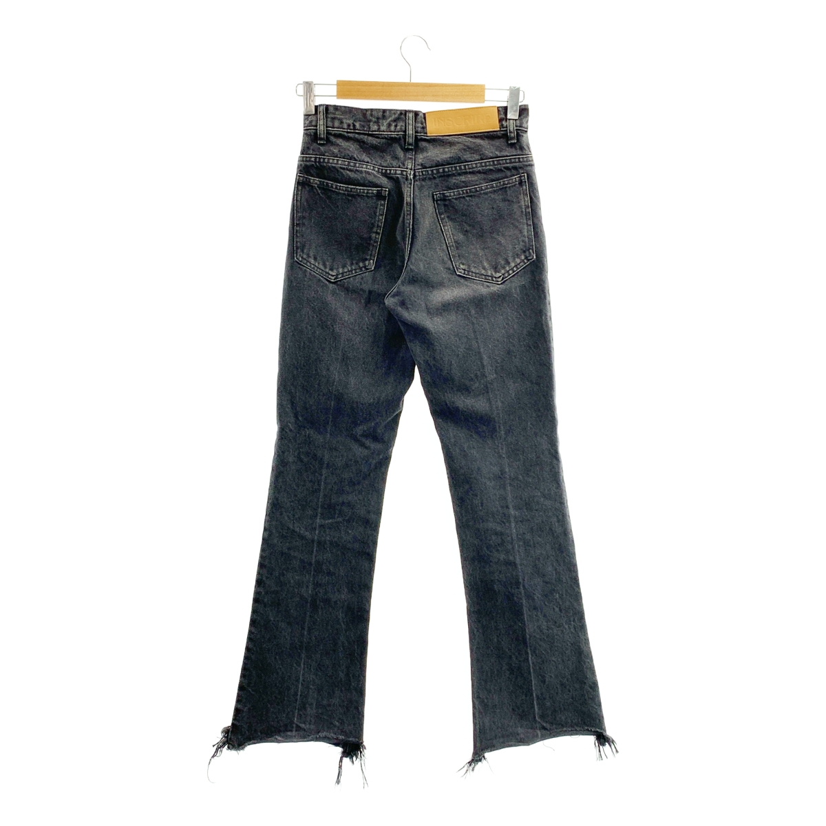 INSCRIRE / アンスクリア Flare Denim / ロゴレザーパッチ カットオフ ブラックデニム フレアパンツ