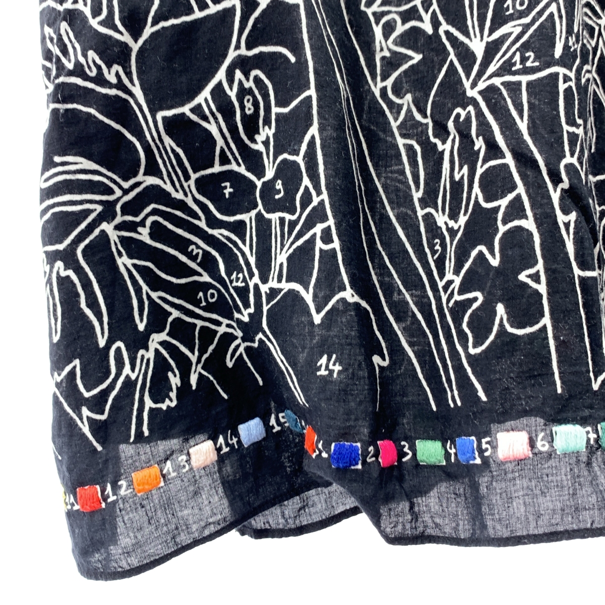 mii / ミー グラフィックプリント 刺しゅう スキッパー プルオーバー 半袖シャツ