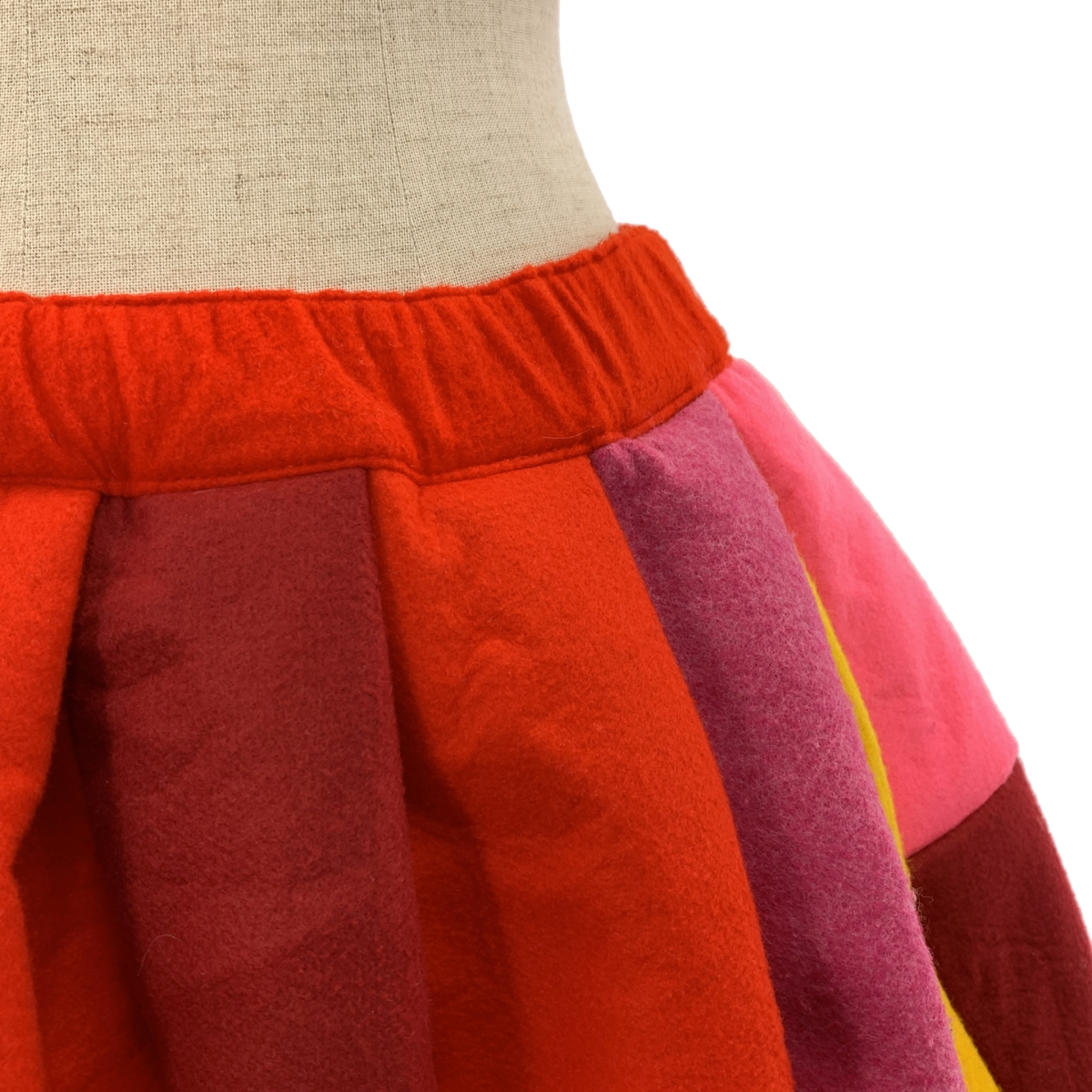 COMME des GARCONS COMME des GARCONS / コムコム 製品洗い フェルト パッチワーク タック ボリューム イージースカート