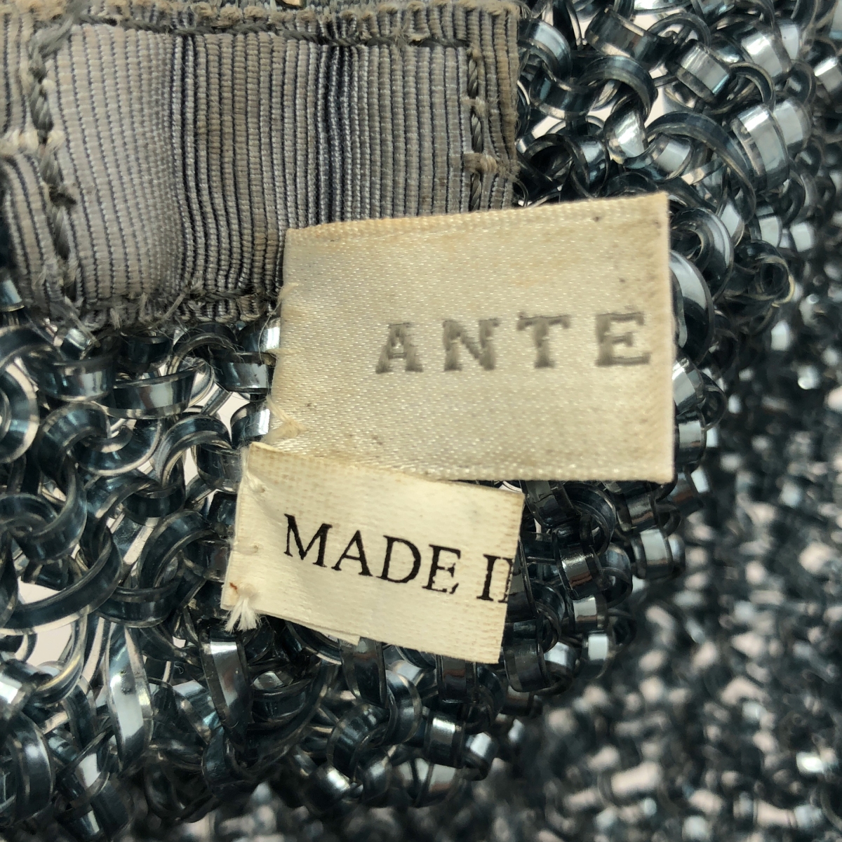 ANTEPRIMA / アンテプリマ ワイヤー ミニ ポーチ