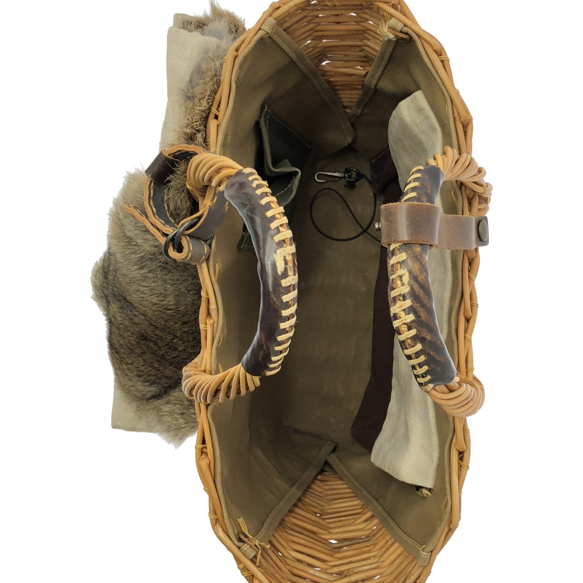 ebagos / エバゴス ラビットファー被せ 紅籐 レザーハンドル かごバッグ