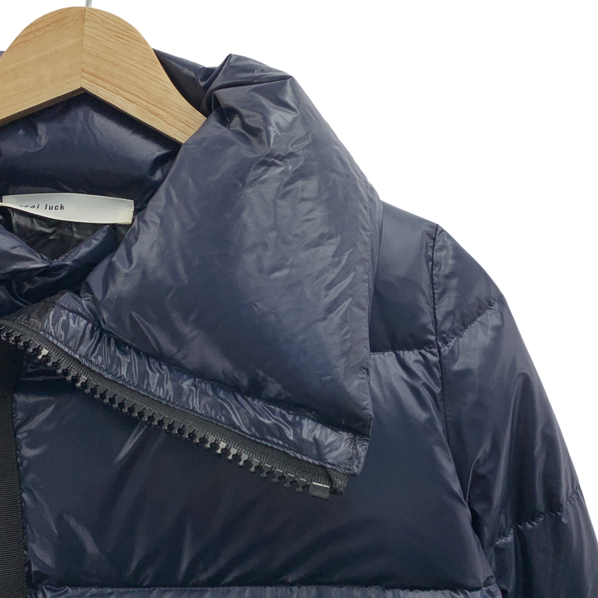 sacai luck / サカイラック アシンメトリー ジップ ダウンジャケット