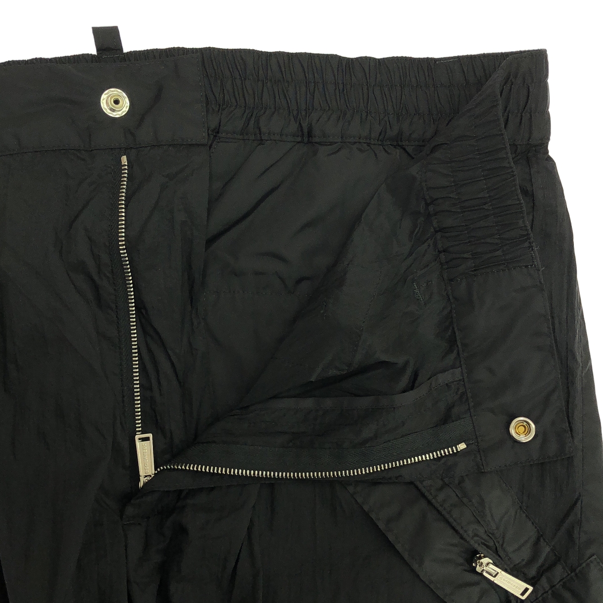 DSQUARED2 / ディースクエアード ナイロン ジップ カーゴパンツ