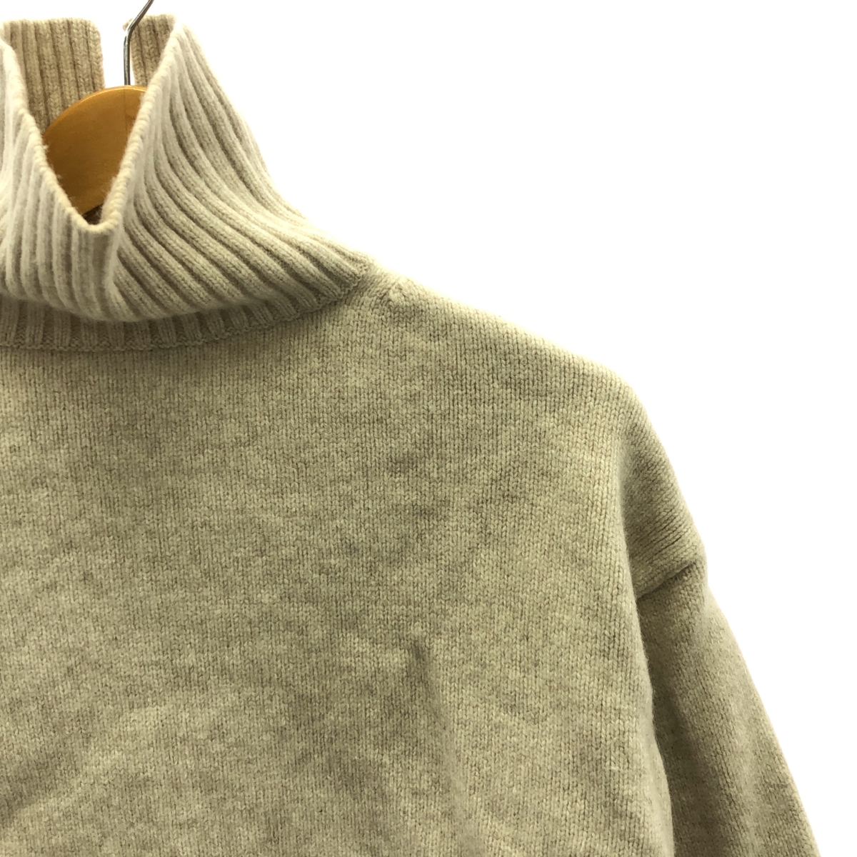SEVEN TEN by MIHO KAWAHITO / セブンテンバイミホカワヒト ウール リブ スリット タートルネック ニット プルオーバー
