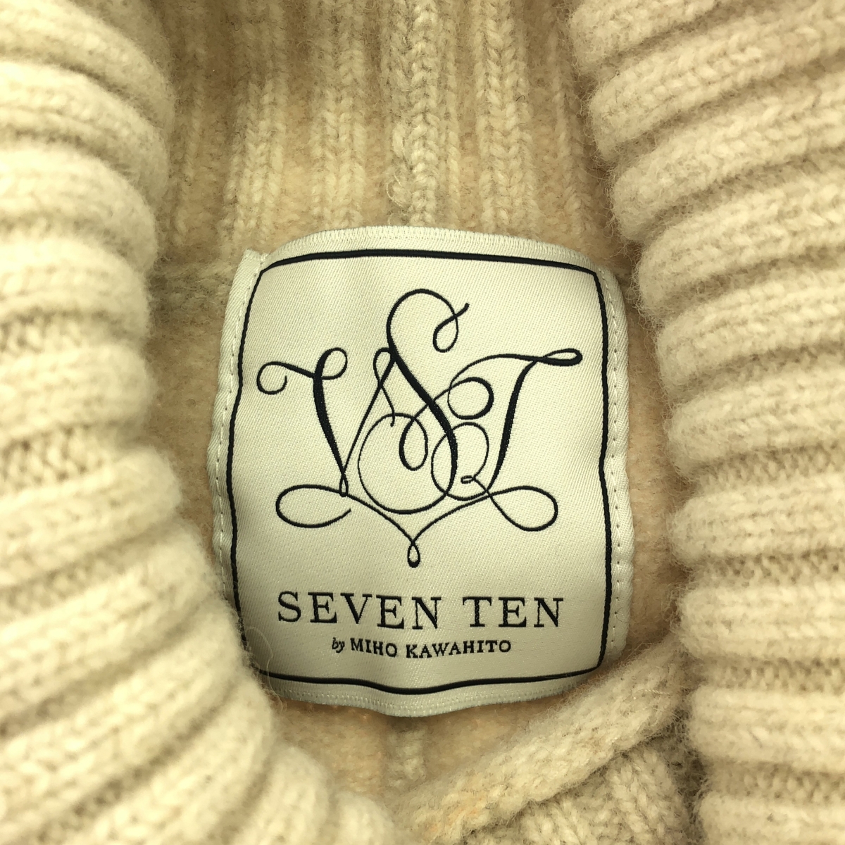 SEVEN TEN by MIHO KAWAHITO / セブンテンバイミホカワヒト ウール リブ スリット タートルネック ニット プルオーバー