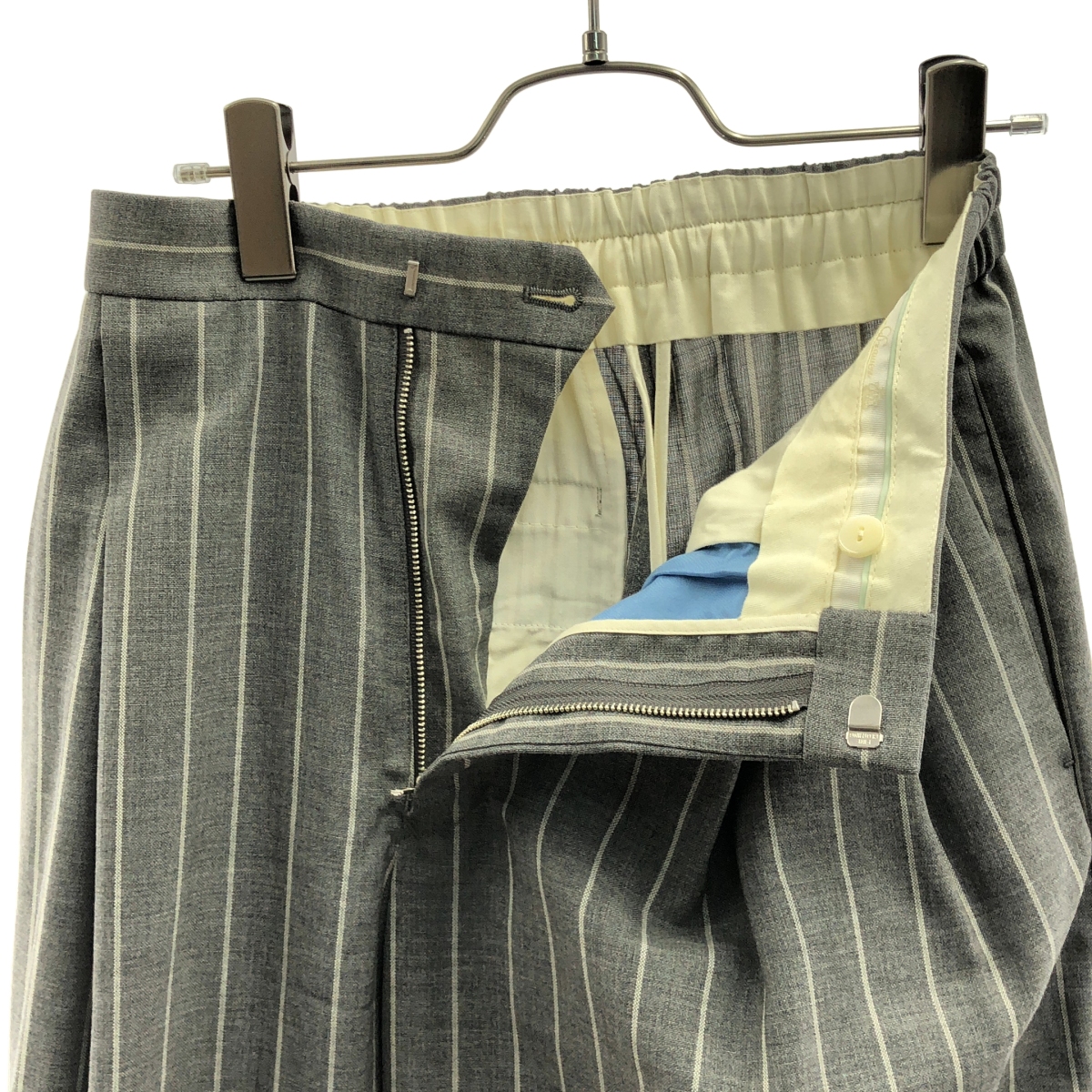 Drawer / ドゥロワー チョークストライプ バックギャザー パンツ