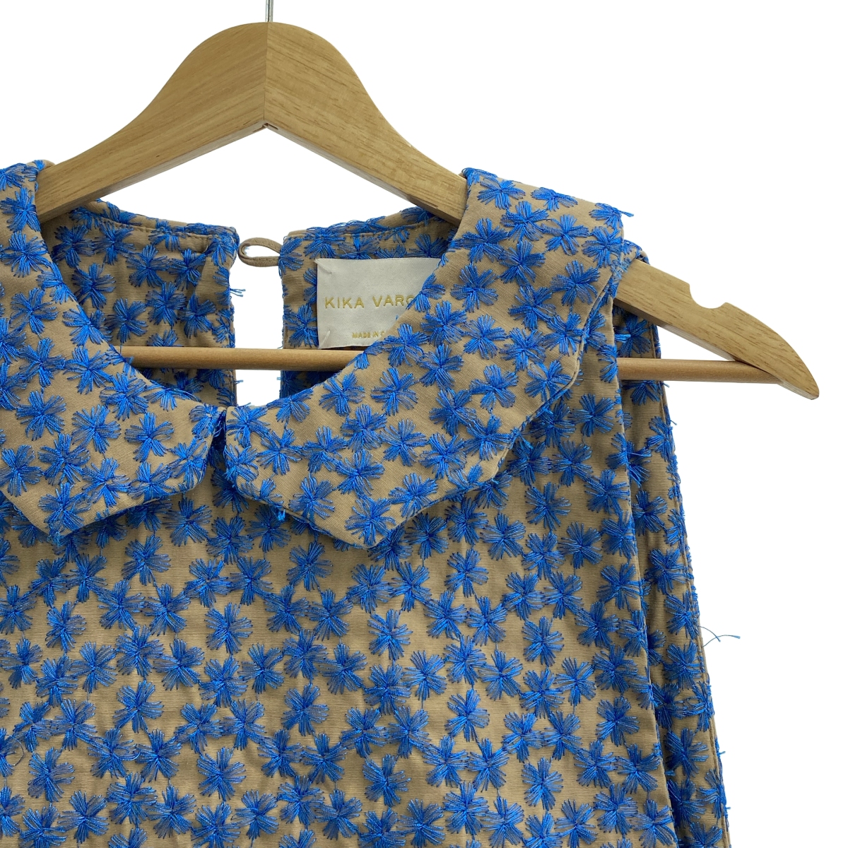 その他 エンブロイダリー ノースリーブ トップス