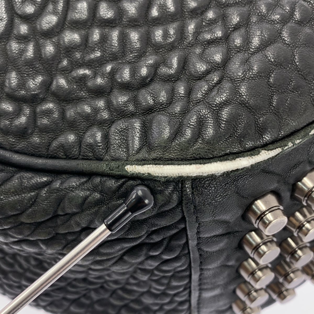 ALEXANDER WANG / アレキサンダーワン 底スタッズ レザー ショルダーバッグ