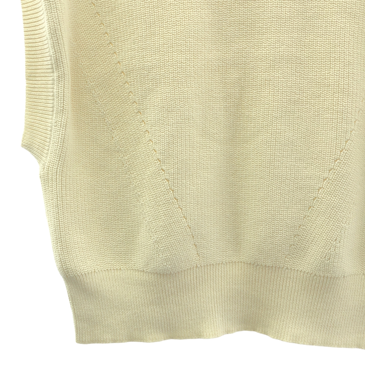 yuni IS LIKE A FLOWER TO ME / ユニ 強撚 コットンニット ハイネックベスト