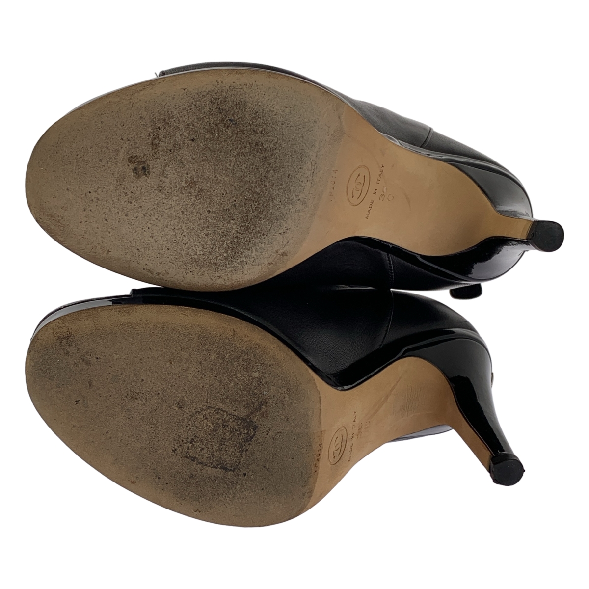 CHANEL / シャネル ココマーク オープントゥ レザー ショートブーツ