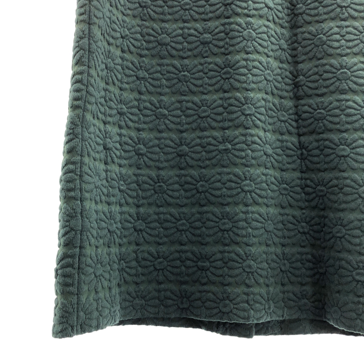 BLUEBIRD BOULEVARD / ブルーバードブルバード セットアップ / フラワー ジャガード ニット / バックジップ スリット ウエストゴム スカート