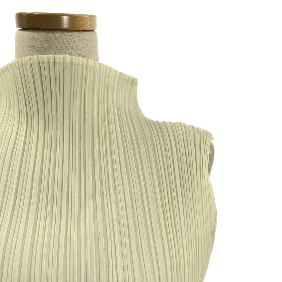 PLEATS PLEASE ISSEY MIYAKE / プリーツプリーズイッセイミヤケ ハイネック ノースリーブ プルオーバー