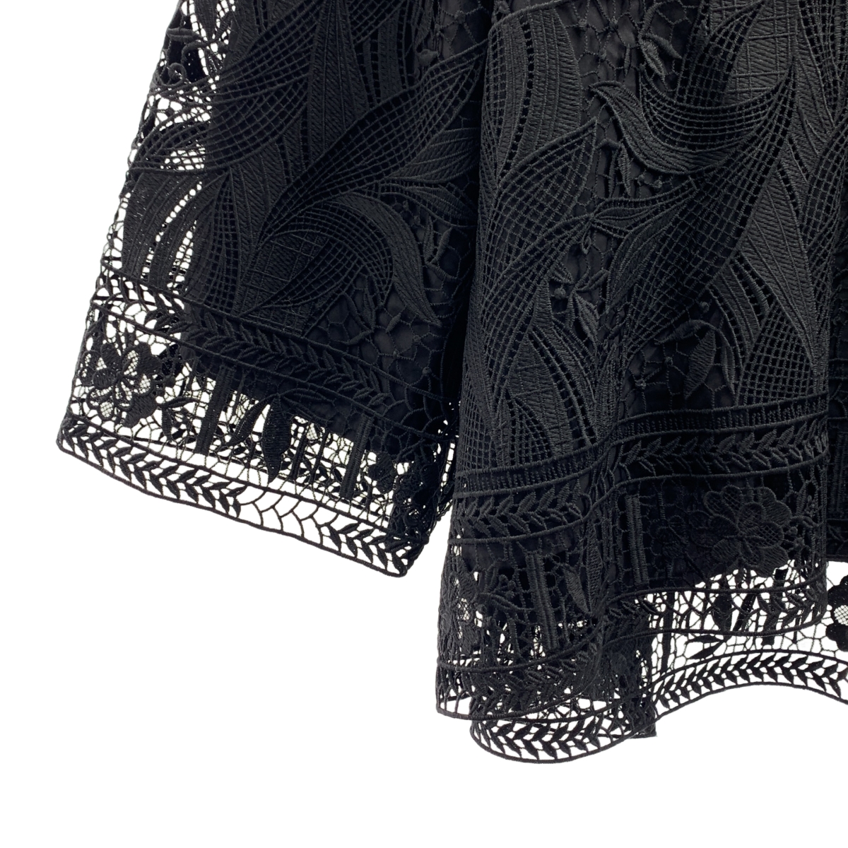 HAVEL studio / ハーヴェルスタジオ ボタニカル柄 レース プルオーバーブラウス