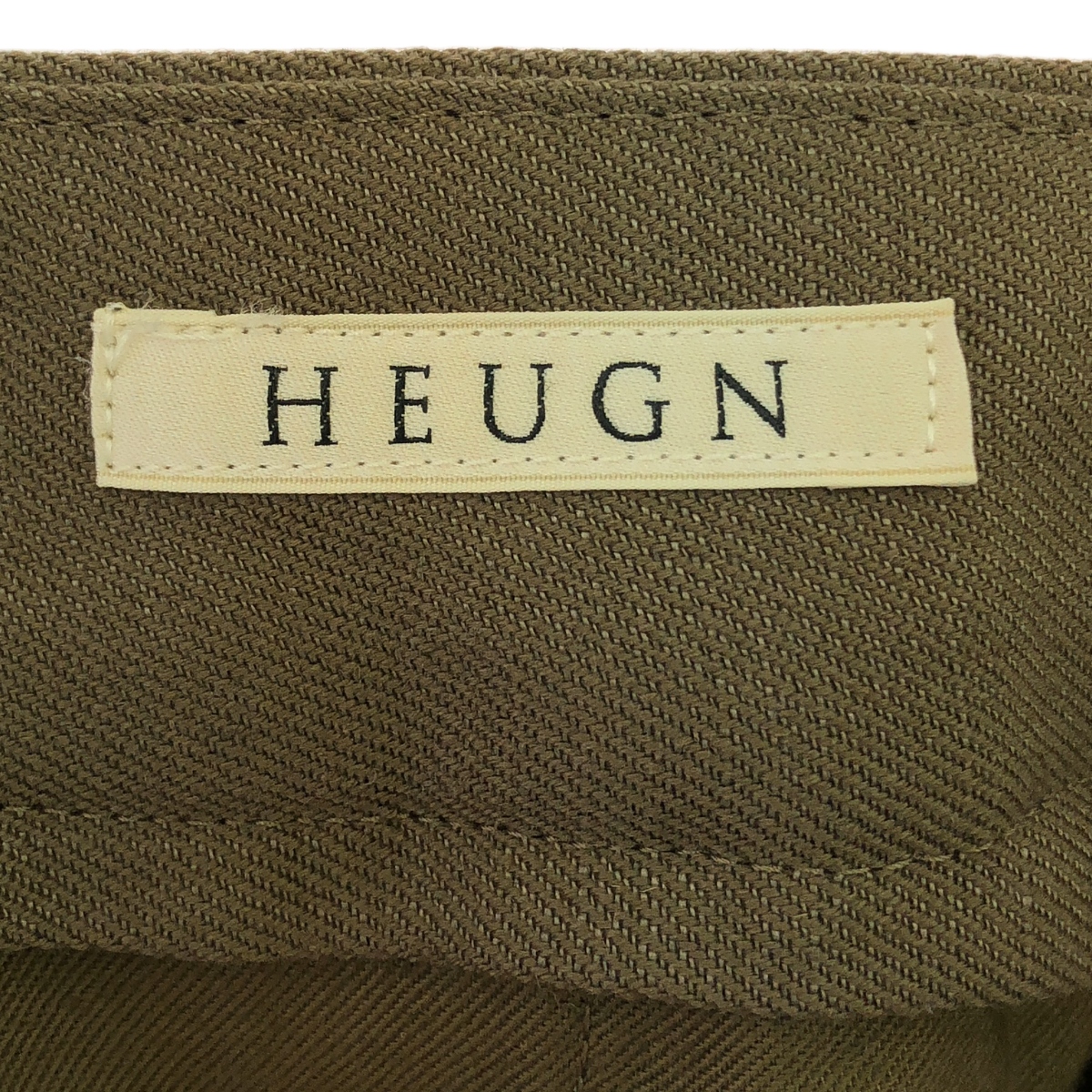 HEUGN / ユーゲン AARON ウールリネン 2インプリーツ サイドアジャスター テーパードパンツ