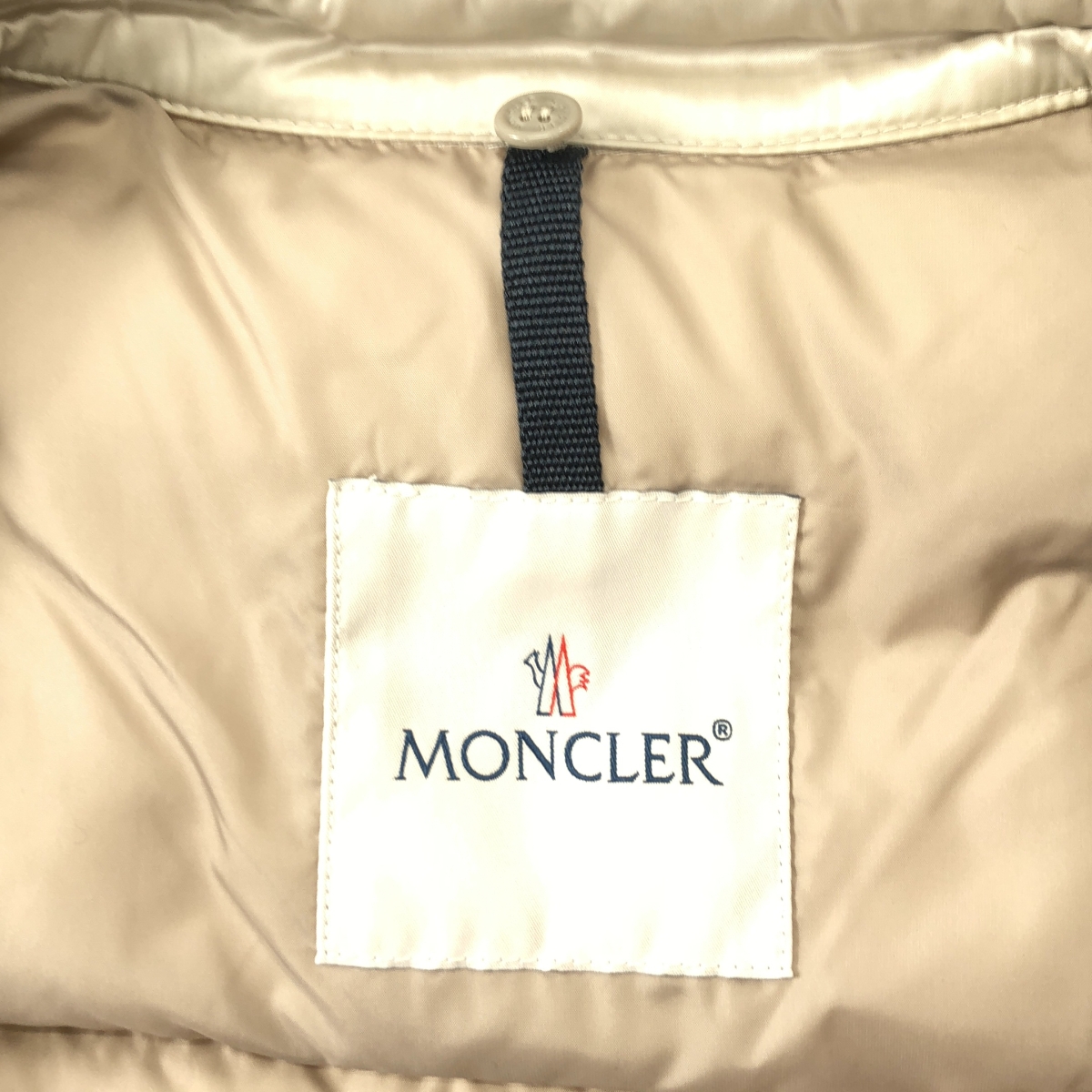 MONCLER / モンクレール ABELIA アベリア ムートンファー付き ダウンジャケット