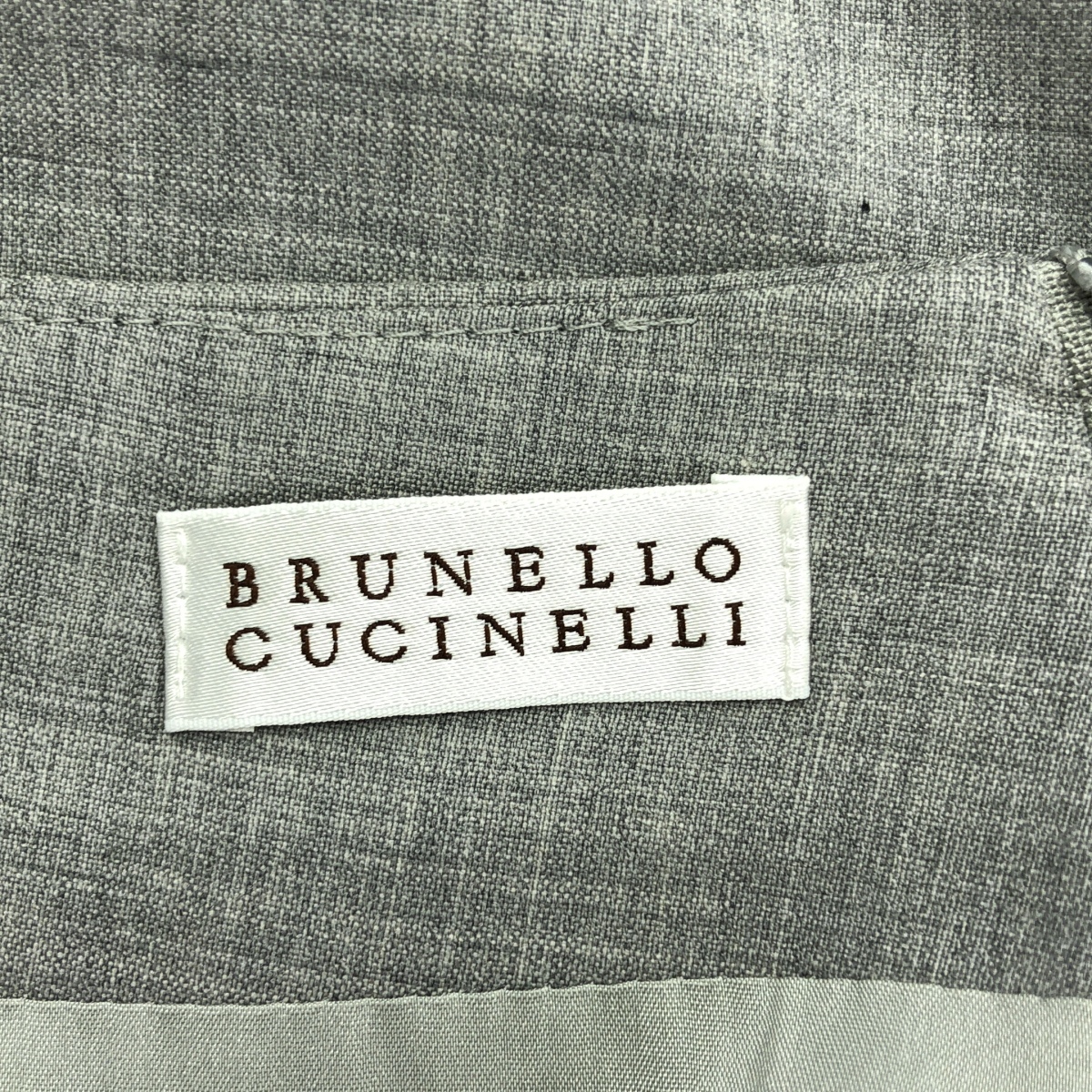 BRUNELLO CUCINELLI / ブルネロクチネリ バックジップ スカート / 総裏地