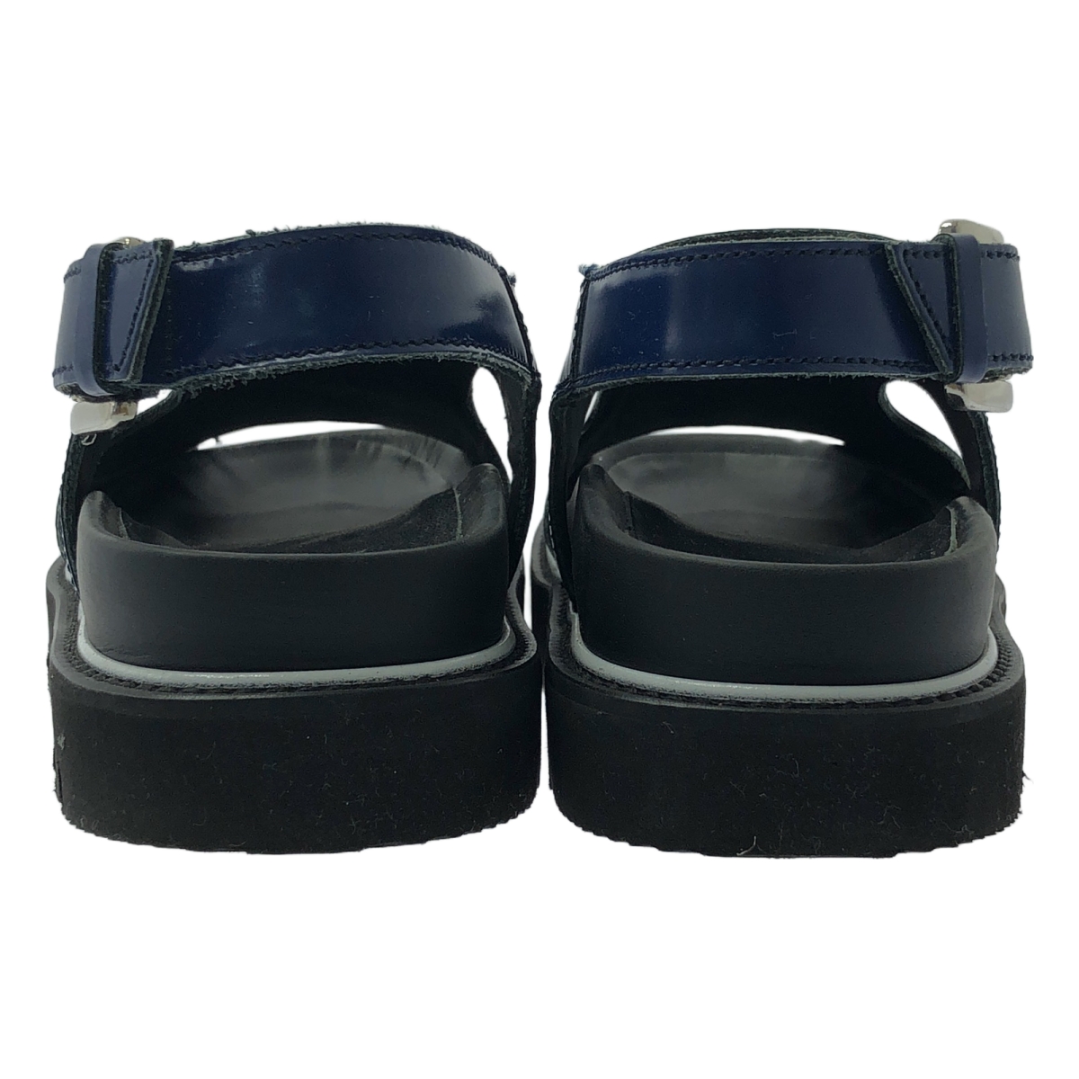 Plan C / プランシー フスベット カットアウト サンダル