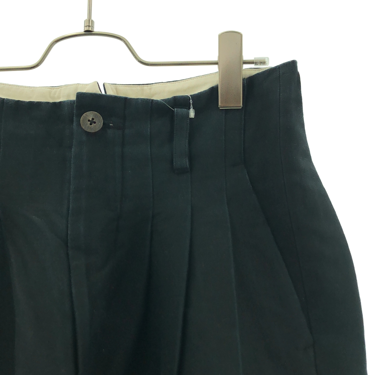 その他 TRIPLE PLEATED WIDE TAPERED シルク コットン 3タック パンツ