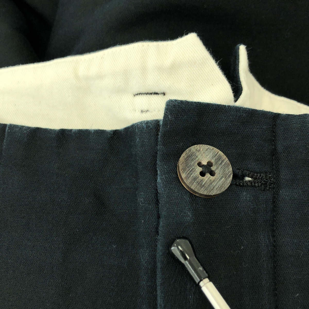 その他 TRIPLE PLEATED WIDE TAPERED シルク コットン 3タック パンツ