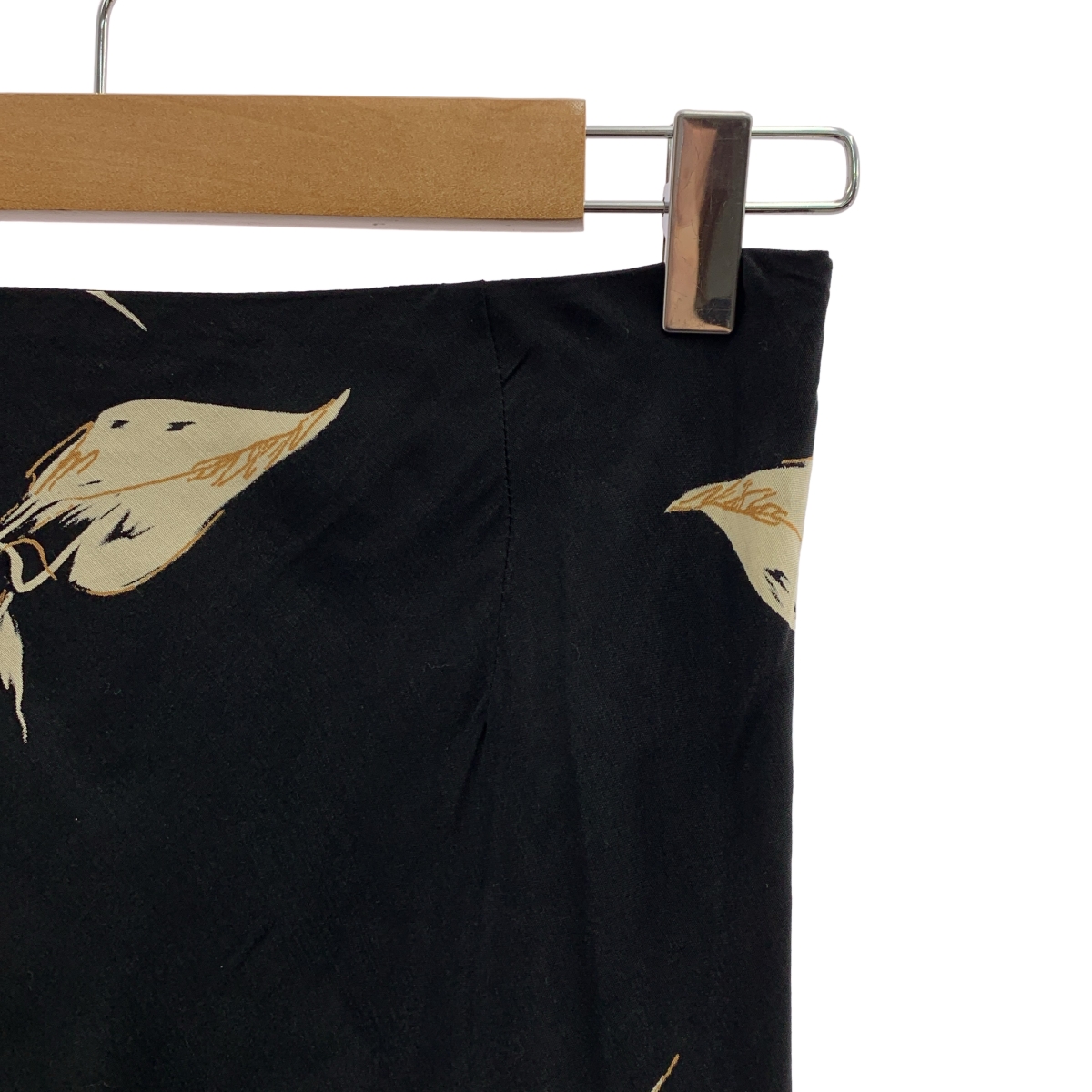 SACRA / サクラ フラワープリント ロングスカート