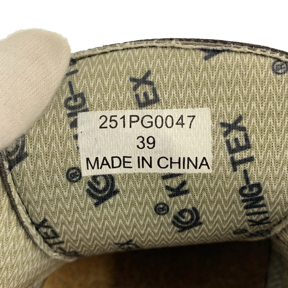 その他 FRESH / ビブラムソール トレッキングシューズ