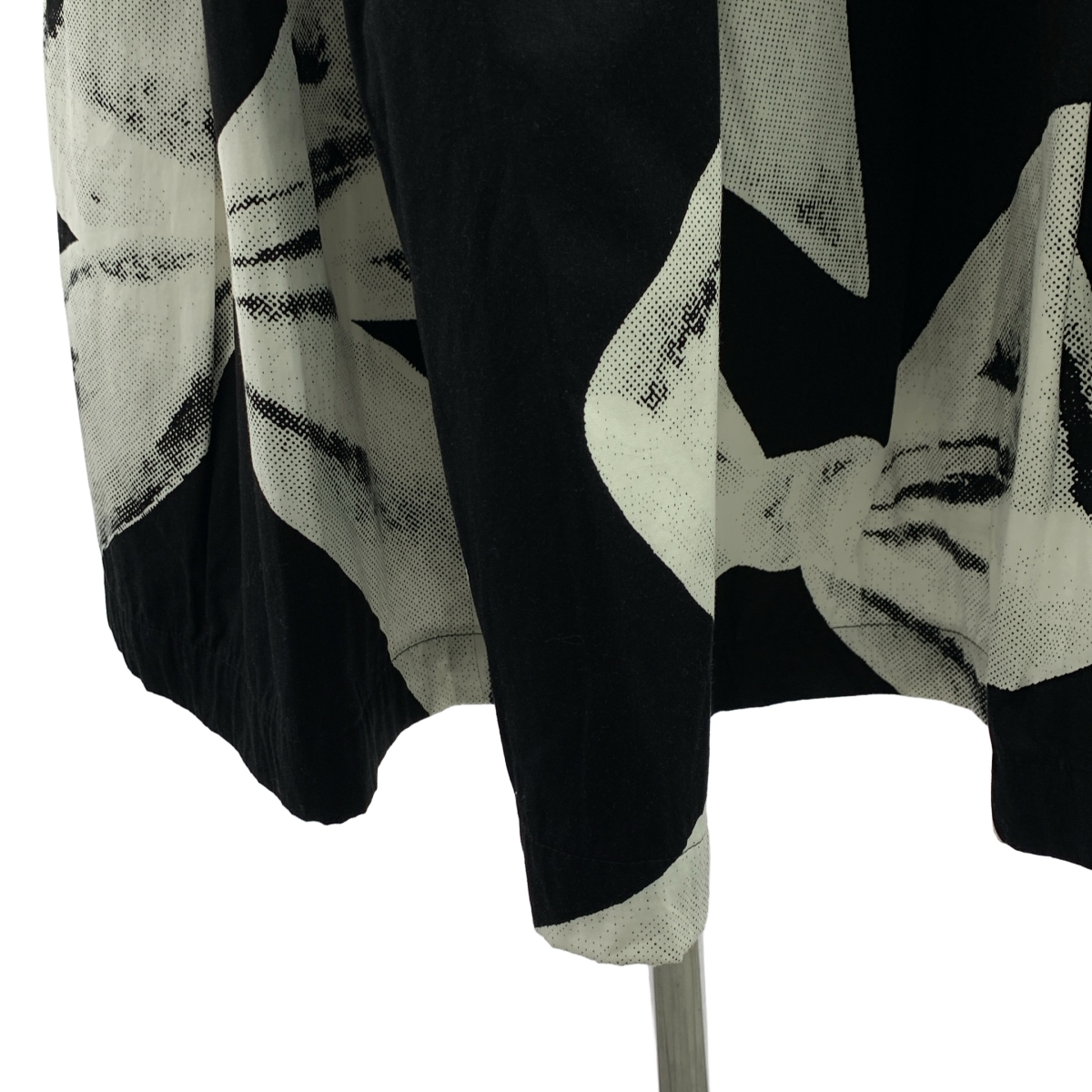 COMME des GARCONS / コムデギャルソン 総柄 オーバーシルエットドローストリング スカート