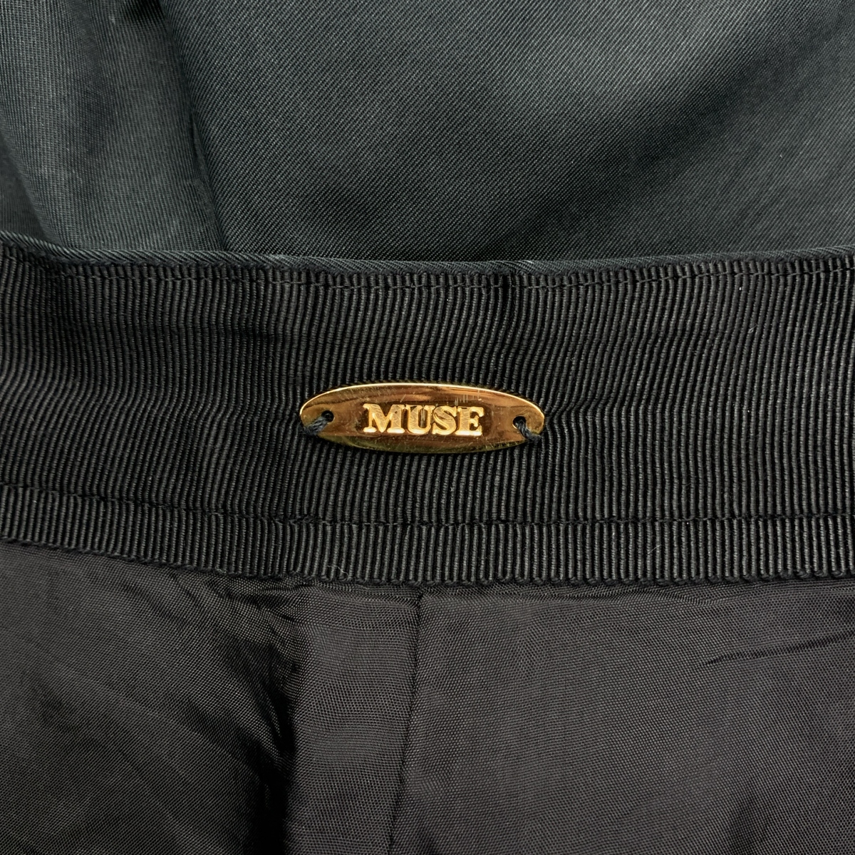 MUSE de Deuxieme Classe / ミューズドゥーズィーエムクラス taffeta half / タック ショートパンツ ショーツ