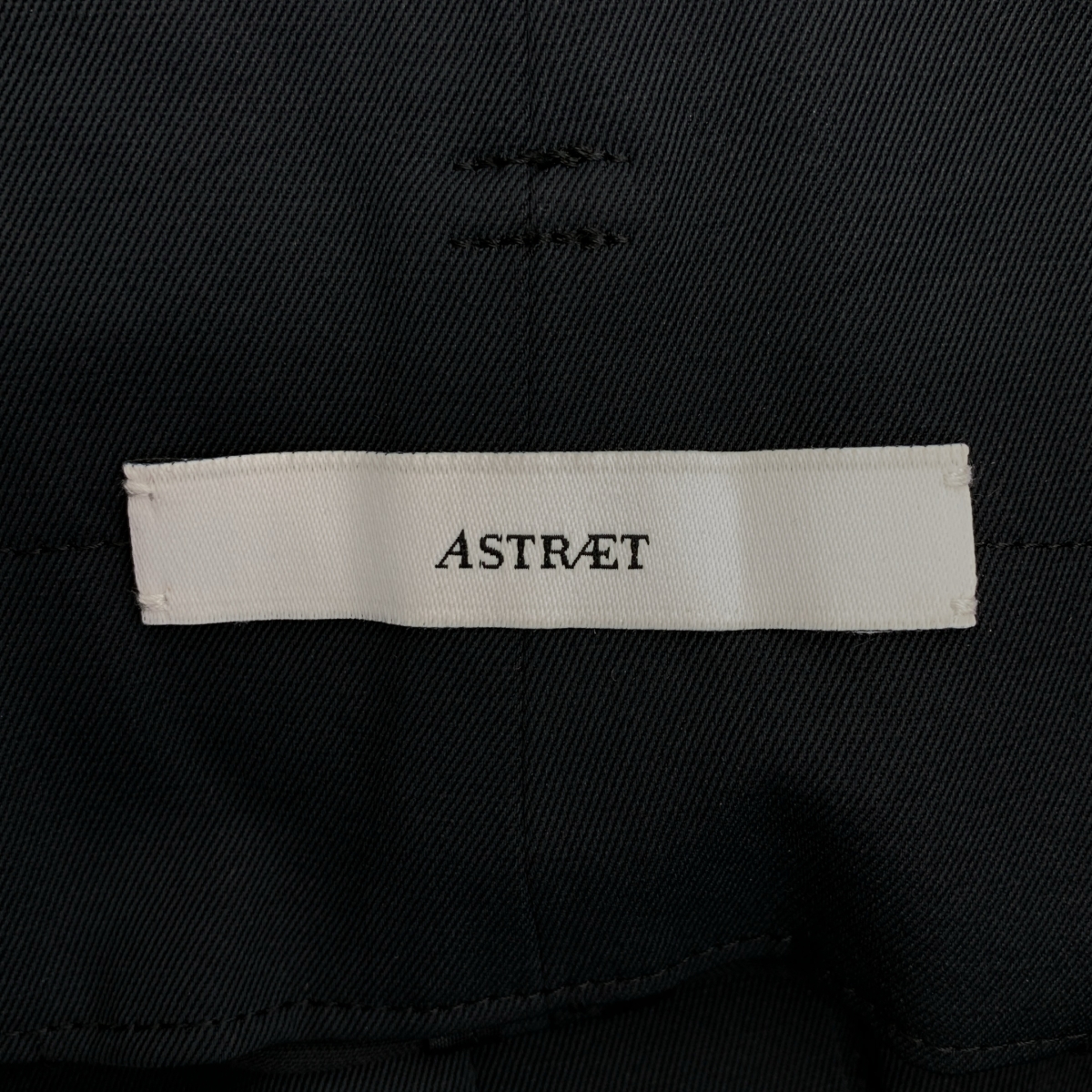 ASTRAET / アストラット ハイウエスト 2タック テーパードパンツ