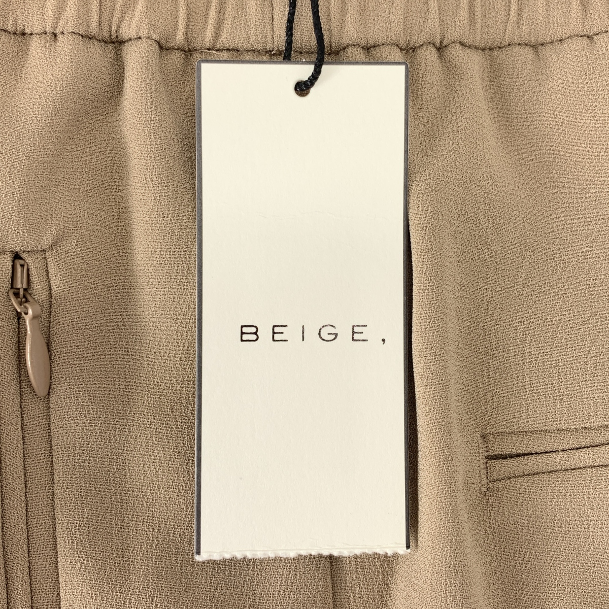 BEIGE， / ベイジ CNDY / トリアセテート ドローストリング ジョグ イージーパンツ