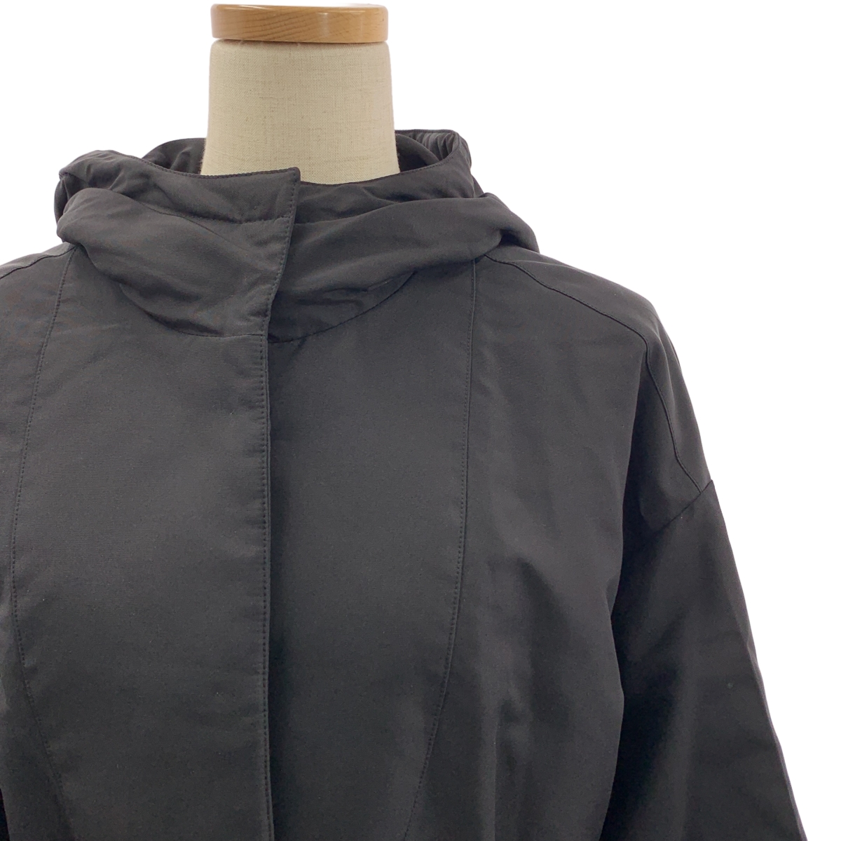 PRADA / プラダ ナイロン ベルテッド オーバーコート フーディ / キルティング総裏地