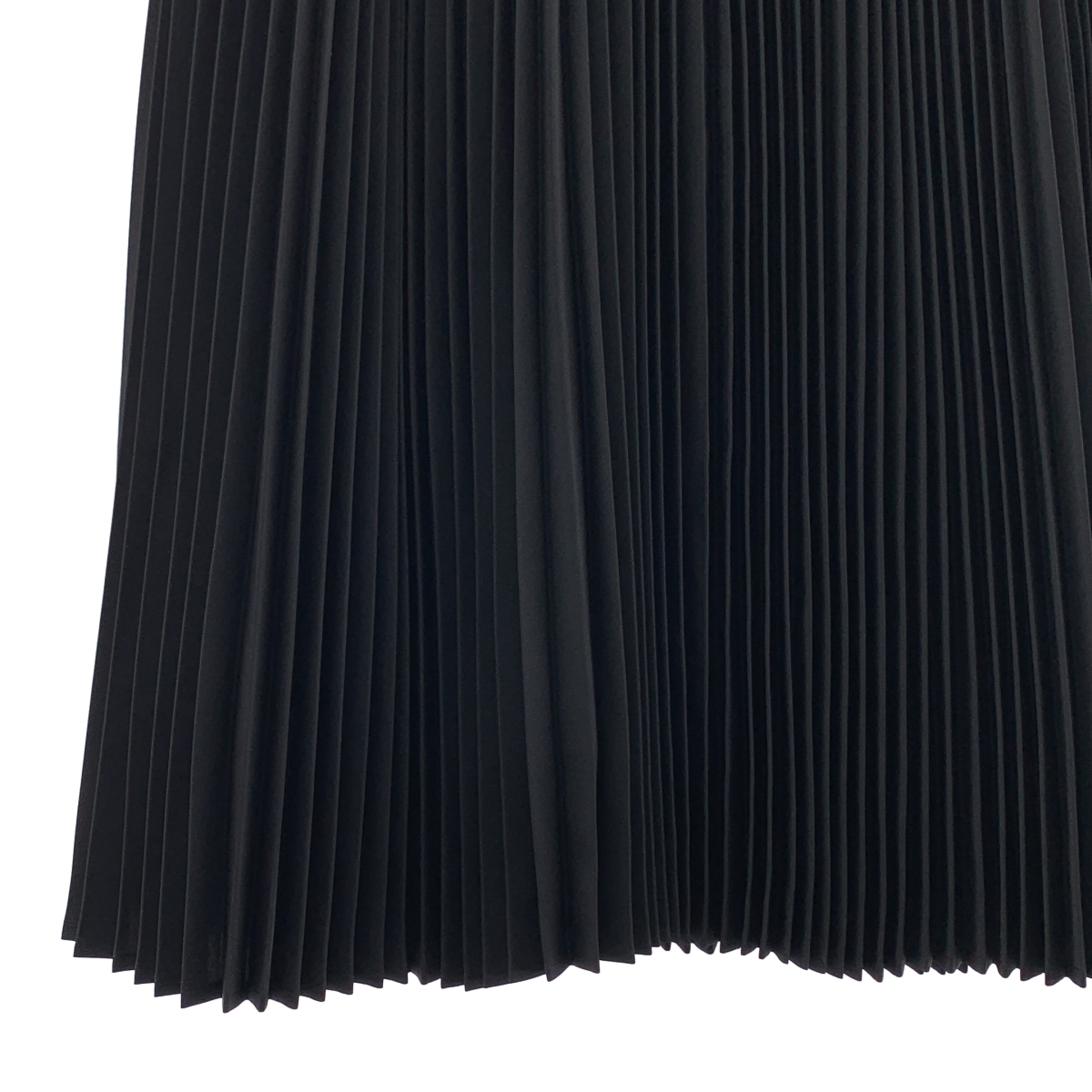 HYKE / ハイク プリーツ フレアスカート