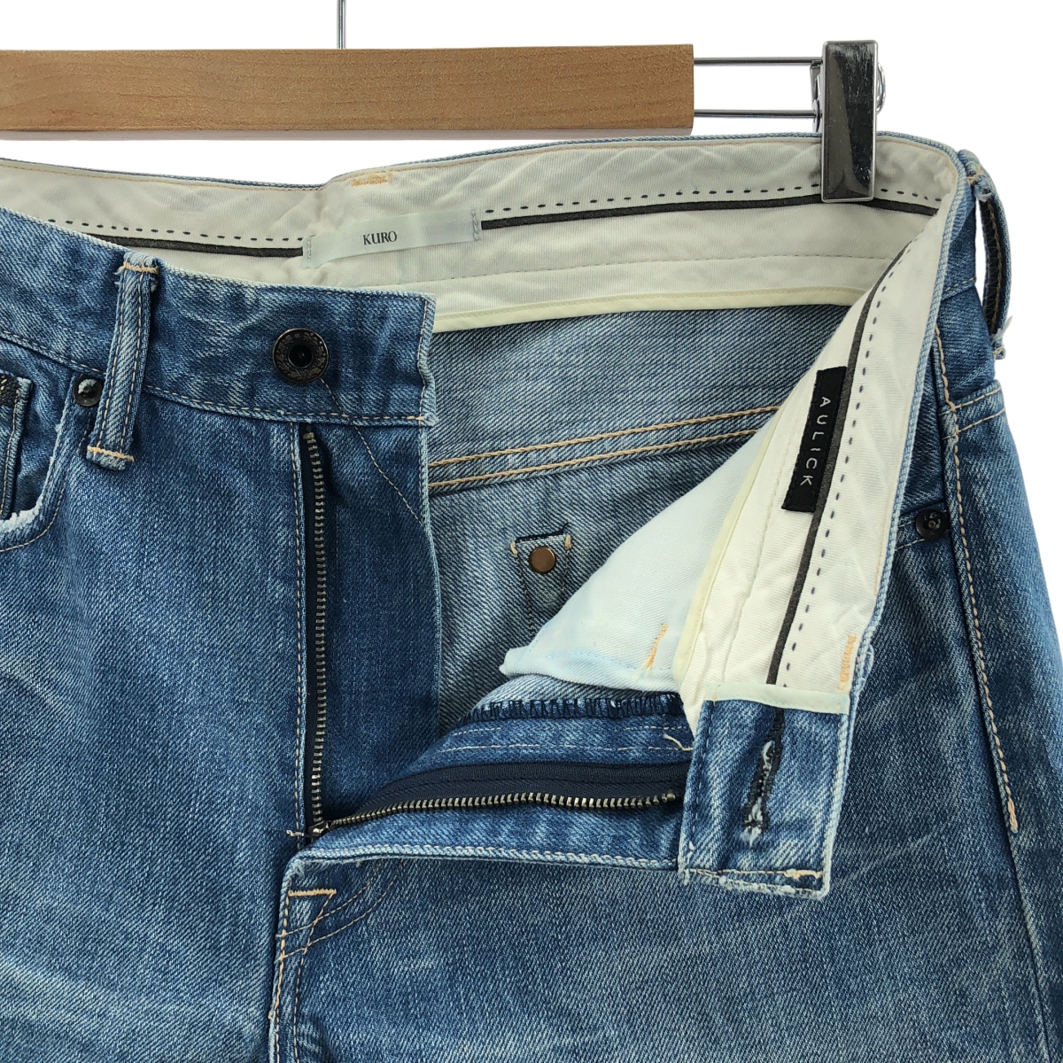 KURO / クロ AULICK / ダメージ加工 セルビッチ デニムパンツ
