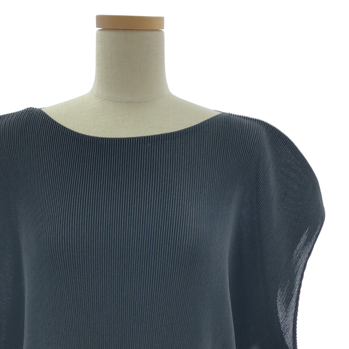 PLEATS PLEASE ISSEY MIYAKE / プリーツプリーズイッセイミヤケ オーバーシルエット ノースリーブ プルオーバー