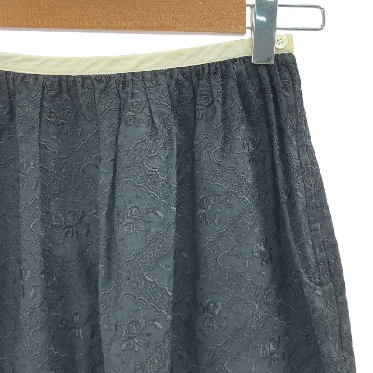 tricot COMME des GARCONS / トリココムデギャルソン エンブロイダリー ギャザースカート