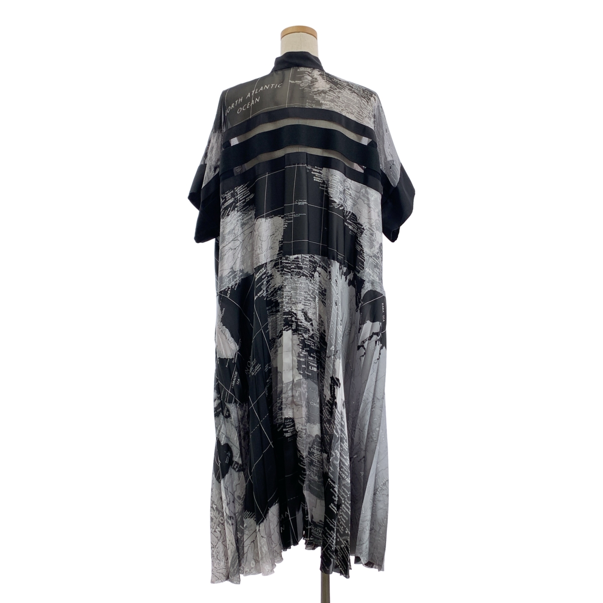 sacai / サカイ WORLD MAP ワールドマップ / プリーツ プリント ロングワンピース