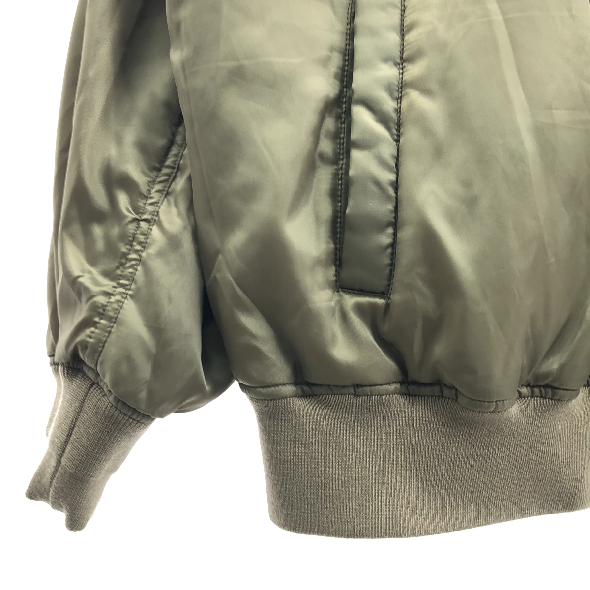 その他 リバーシブル ボンバージャケット