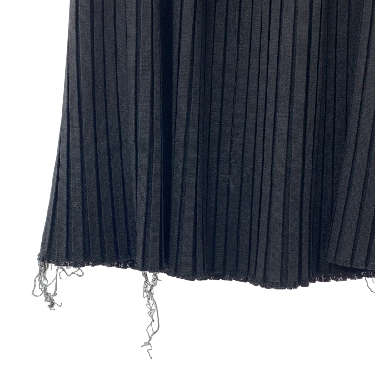 Uhr / ウーア プリーツ ロングスカート