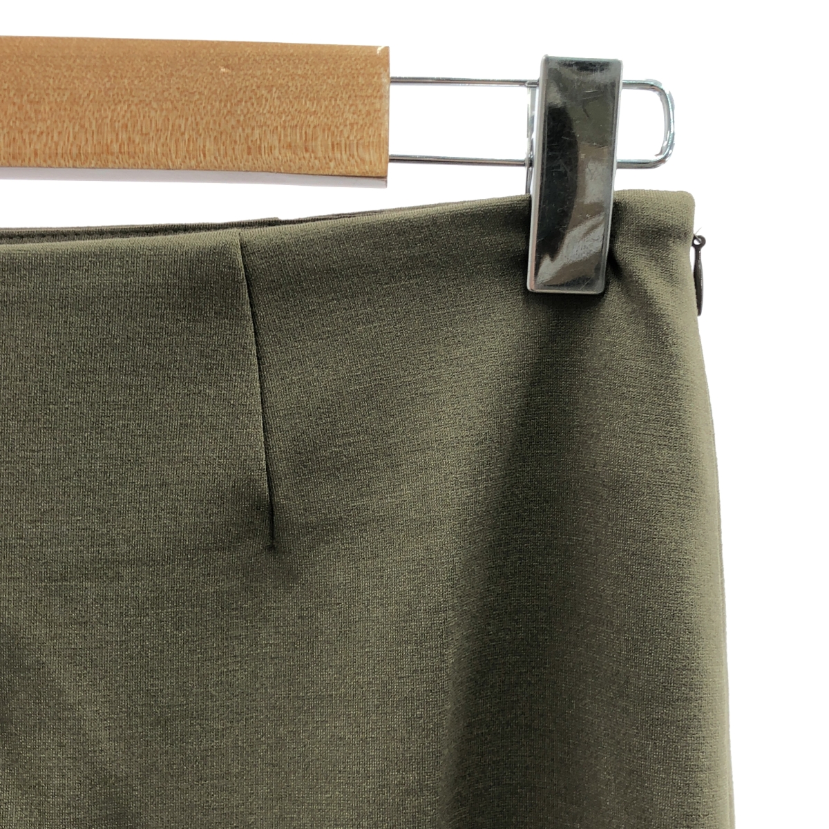 L'Appartment DEUXIEME CLASSE / アパルトモンドゥーズィエムクラス Lisiere / リジエール Punch Tight / ポンチタイト スリットスカート