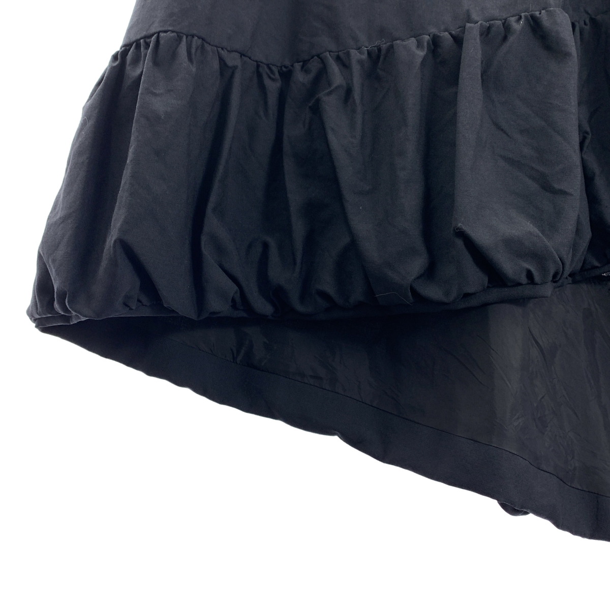 noir kei ninomiya / ノワールケイニノミヤ アシンメトリー ロングスカート