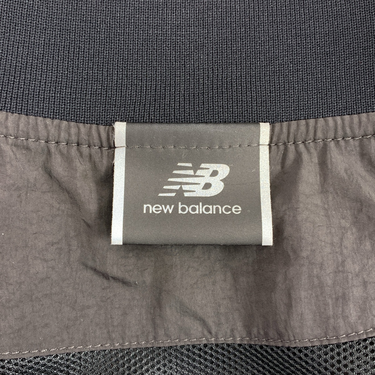 emmi / エミ × New Balance MET24 Short Jacket ナイロン ジャケット