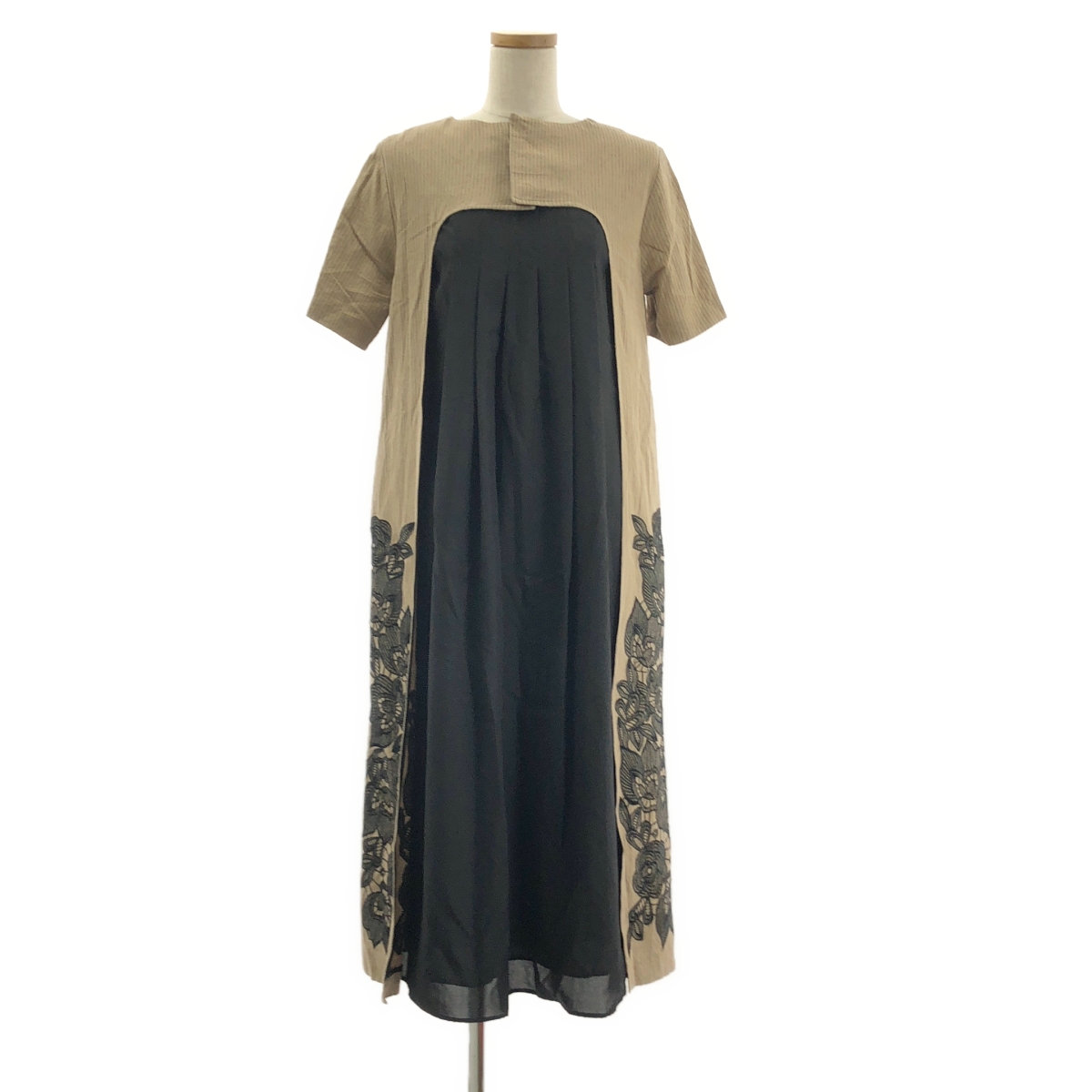 ADORE / アドーア