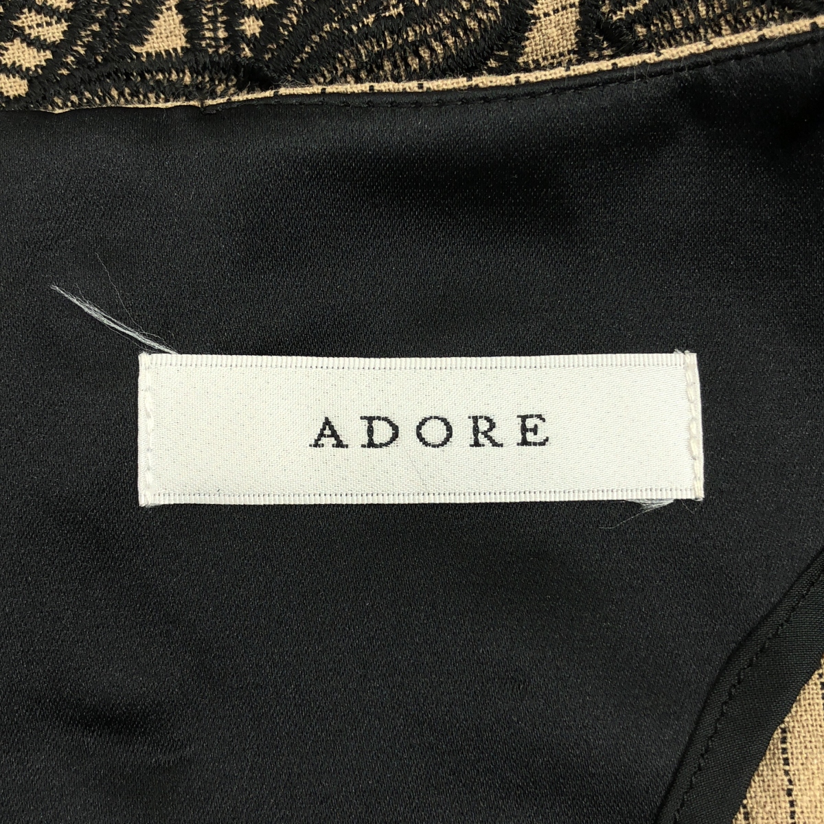 ADORE / アドーア エンブロイダリー ストライプ ワンピース