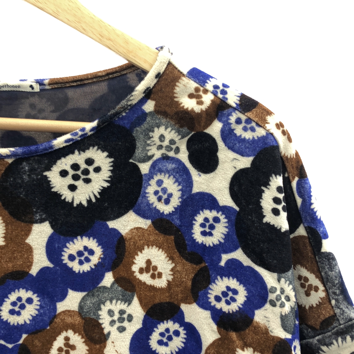 mina perhonen / ミナペルホネン millefiori / 総柄 クルーネック トップス / 総裏地